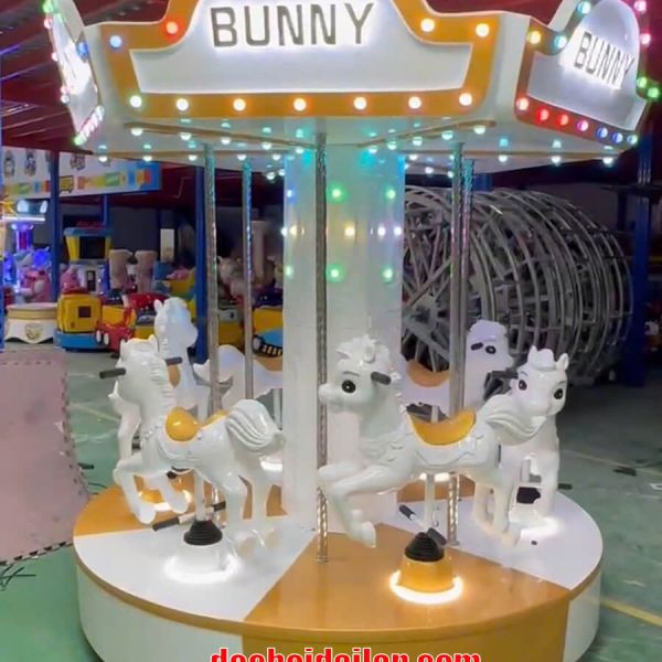 Đu quay nữ hoàng mã số 002