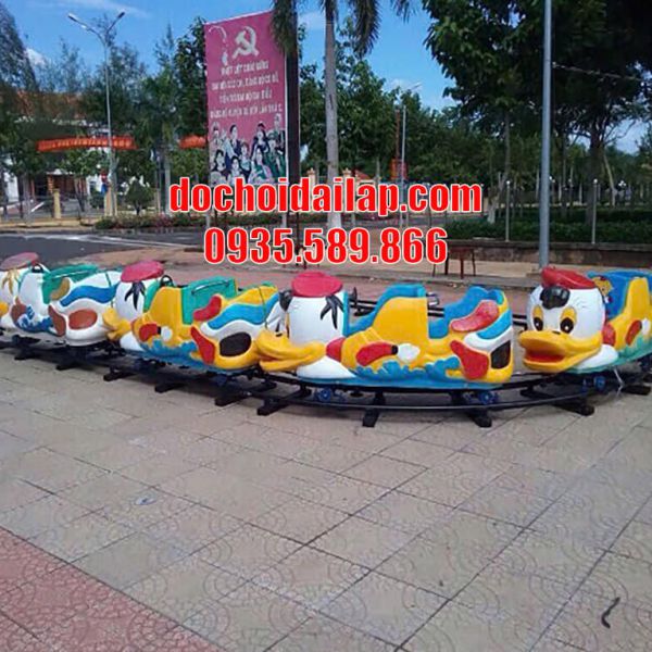 Tàu lửa điện mẫu số 004