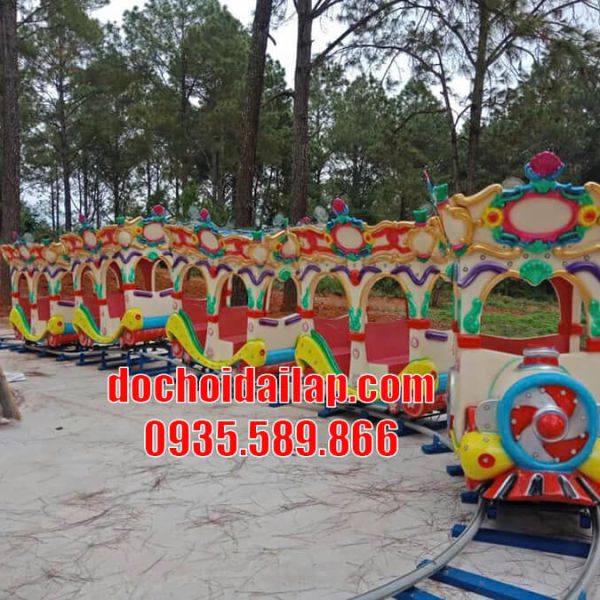 Xe lửa điện mẫu số 001